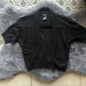 NWOT Ribbed black knit shrug